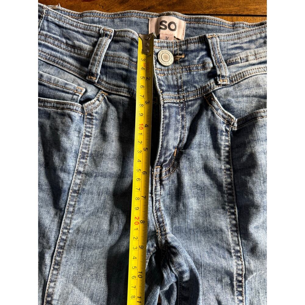 SO High Rise Flare Jeans Juniors 3 26W Front Seam 70s Boho Stretch Denim - Picture 7 of 10